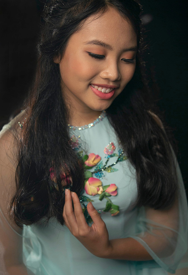 Ly do Quang Le khong ho tro Phuong My Chi trong MV moi-Hinh-3