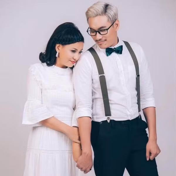 Hạnh phúc của Cát Phượng và Kiều Minh Tuấn được nhiều người ủng hộ – Ảnh: Internet