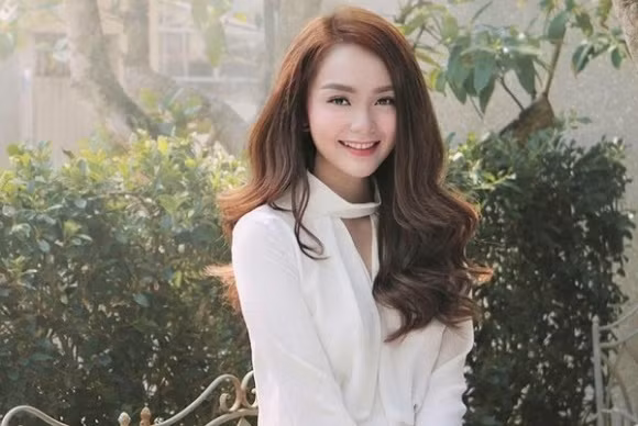 Dong nghiep tiet lo ve con nguoi that cua dien vien Mai Phuong-Hinh-6