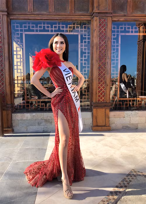 Cũng theo trang thông tin chính thức của cuộc thi The Great Pageant Community, Tường Linh hiện nằm trong số 15 cô gái được chú ý tại Miss Intercontinental 2017.