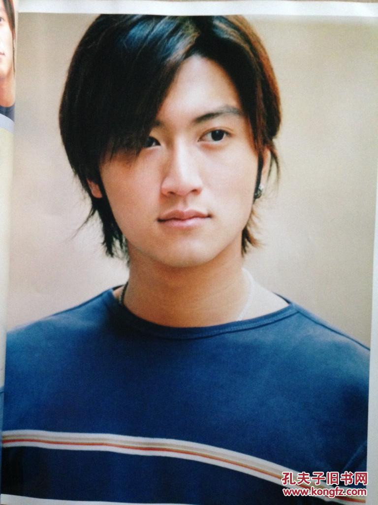 Sự nghiệp của Tạ Đình Phong chững lại sau khi bị ngồi tù vì gây tai nạn giao thông.