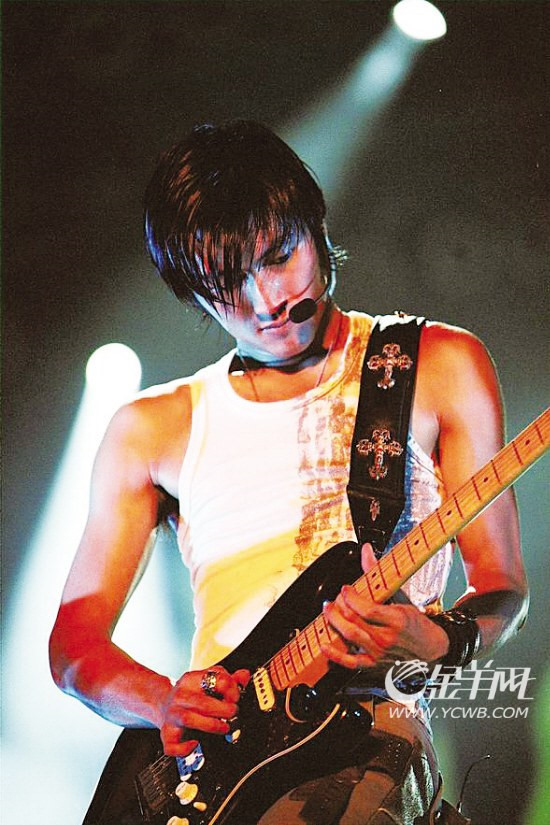 Dù bướng bỉnh, ngỗ nghịch nhưng Tạ Đình Phong lại vô cùng tài năng.