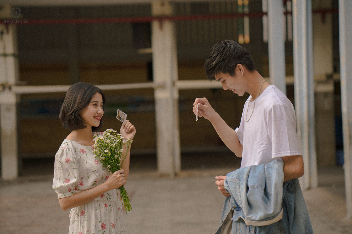 Thanh xuân rực rỡ là điều ai cũng muốn mang theo.