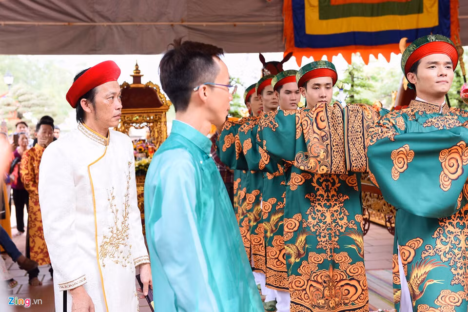 Nhà thờ Tâm linh Việt từ khi hoàn thành đã trở thành điểm đến của các nghệ sĩ miền Nam. Vào ngày giỗ Tổ, lễ Tết, nhiều nghệ sĩ đến đây thắp hương Tổ nghề. Nhà thờ là tâm huyết của danh hài Hoài Linh nhiều năm qua.