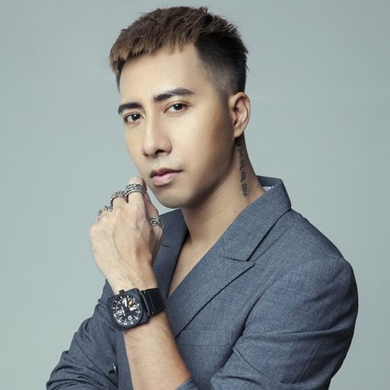 Nhạc sĩ Only C bị ca sĩ Hàn Khởi tố "ăn" tiền bản quyền ca khúc trong hai năm.