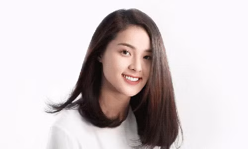 Chăm sóc tóc xoăn đúng cách chúng sẽ đẹp hơn. Chăm sóc tóc xoăn đúng cách chúng sẽ đẹp hơn.