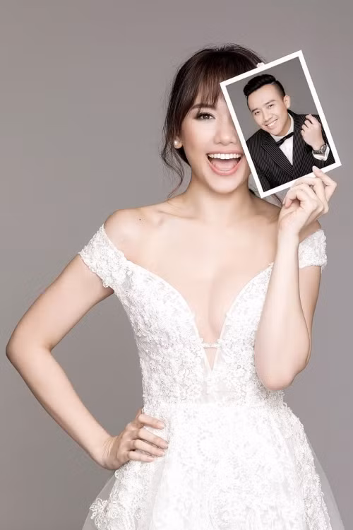 Hari Won đã mang thai con đầu lòng sau hơn 1 năm kết hôn…