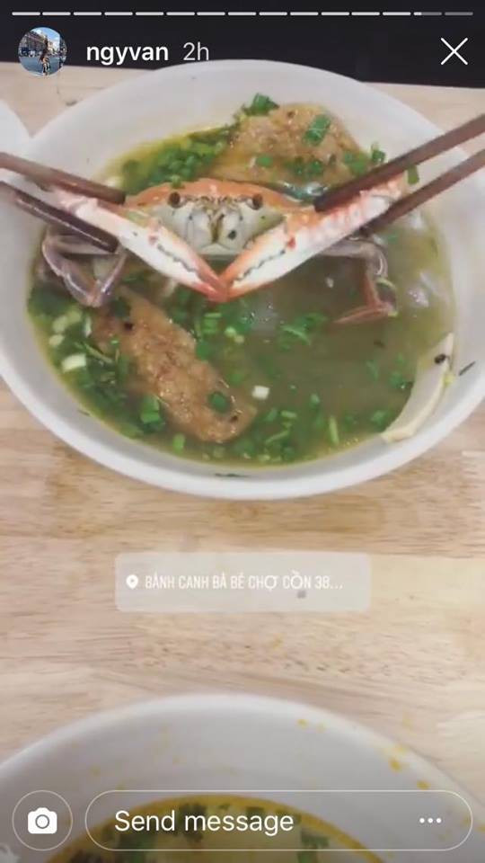 Trên story Instagram, Huỳnh Anh và bạn gái cùng nhau đăng tải những hình ảnh khi hẹn hò.