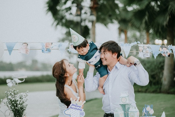 Khánh Hiền hạnh phúc bên tổ ấm nhỏ.