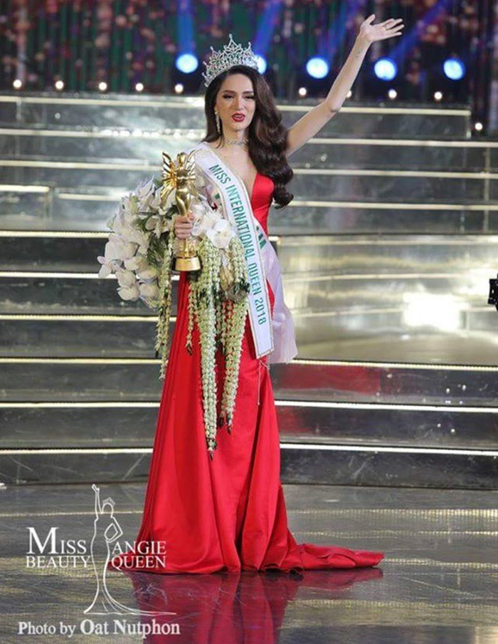 Chiến thắng của Hương Giang được đánh giá hoàn toàn thuyết phục.