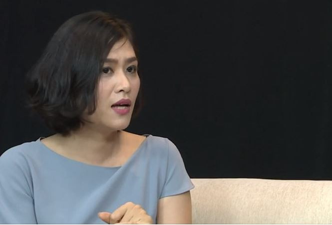 Diễn viên Hà Hương.