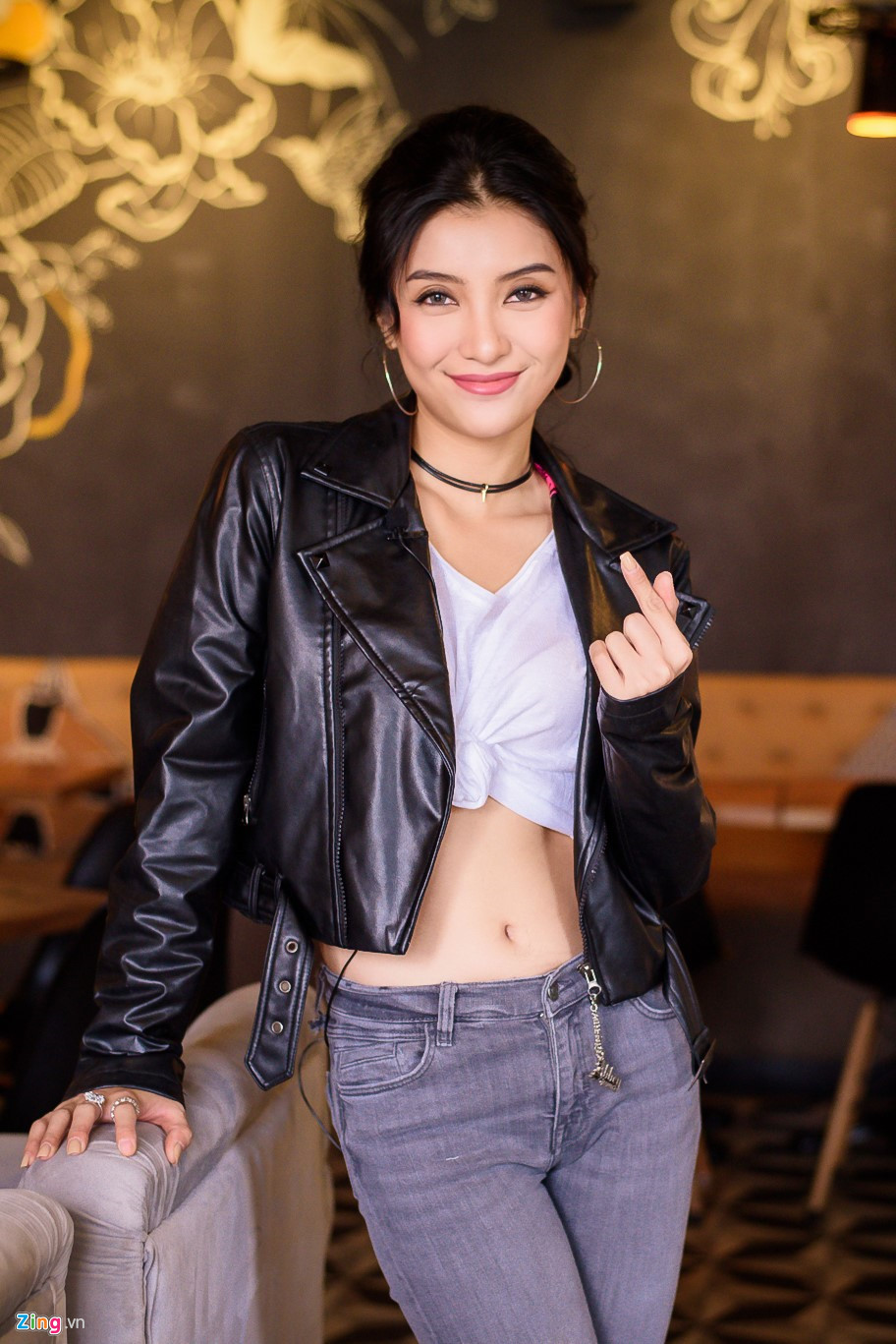 Tiêu Châu Như Quỳnh thừa nhận bản thân không sexy, nhưng điều đó không ngăn cô theo đuổi phong cách này.