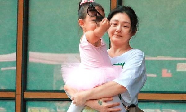 Đại S sức khỏe giảm sút sau khi sinh con thứ hai.