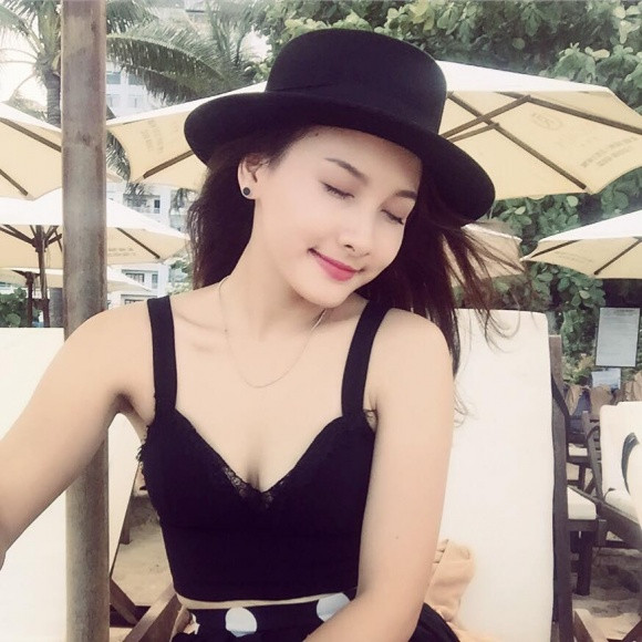 Bảo Thanh cho biết chồng cô thích vòng một tự nhiên của vợ.