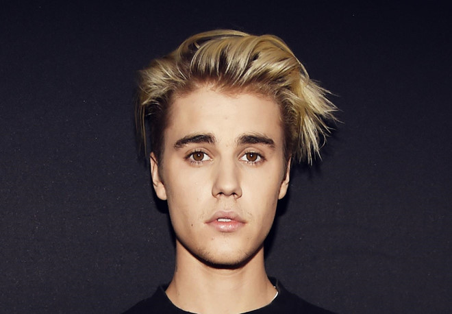 Justin Bieber bị tố đánh người. Ảnh: Daily Mail.