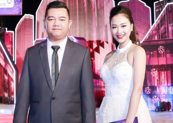 Tuấn Mario là quản lí của Hà Thúy Anh.