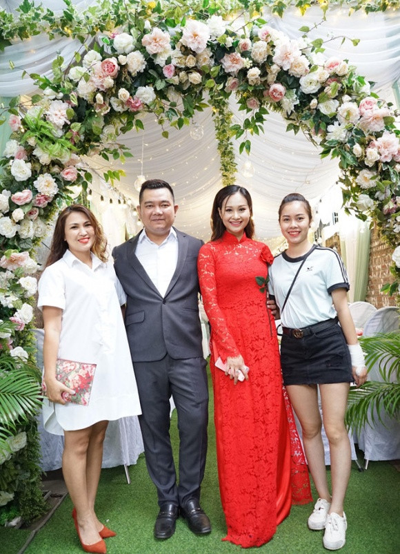 Đám cưới của học trò Đàm Vĩnh Hưng và quản lý được tổ chức tại Vĩnh Phúc.