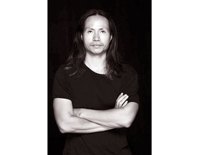 Họa sĩ Ngô Lực.