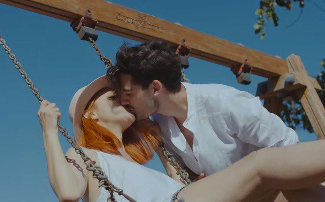 Trước đây, cô chỉ bị trai Tây thu hút vì cho rằng đàn ông ngoại quốc ga lăng, ngọt ngào và tâm lý hơn trai Việt.