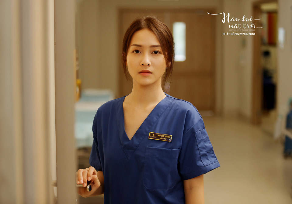 Đạo diễn Trần Bửu Lộc cũng chia sẻ nhiều khó khăn khi làm bộ phim dài tập với chi phí hạn hẹp của Việt Nam trong những bối cảnh lớn. Tuy nhiên, điều khó nhất là truyền tải trọn vẹn đề tài của người lính và tinh thần yêu nước của những người trẻ.