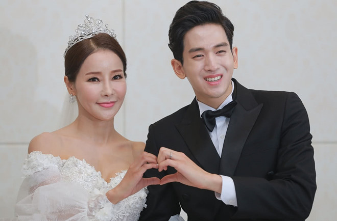 Cặp sao chính thức trở thành vợ chồng.