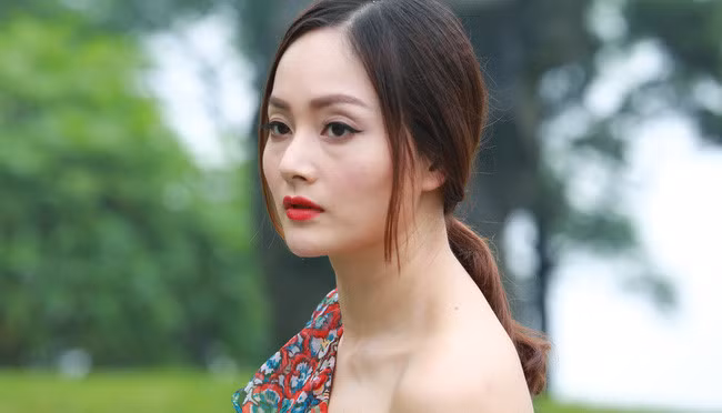 Lan Phương gây chú ý với vai Diệu trong phim truyền hình Cả một đời ân oán.