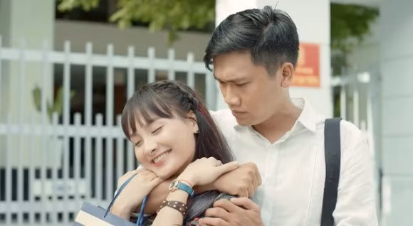 Xuân Nghị và bạn diễn Bảo Thanh trong Ngày ấy mình đã yêu.