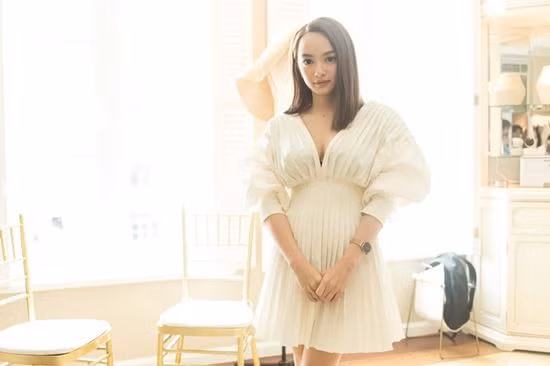 Dù chưa một lần chính thức công bố BST trước đó, nhưng người hâm mộ nhanh chóng nhận ra đây là thiết kế khá quen mắt.