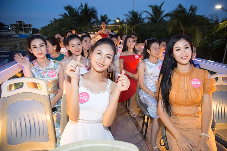 Đêm chung kết cuộc thi Hoa hậu Việt Nam 2018 được tổ chức vào lúc 20h ngày 16/9 tại TP.HCM.