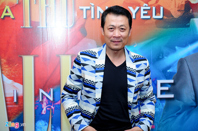 Danh hai Van Son bi nhan vien to cham tra luong nhieu thang