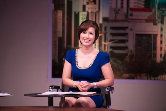 Hiện tại, Hoa hậu Việt Nam 1988 lánh xa ánh đèn sân khấu để theo đuổi con đường học vấn và sự nghiệp đã lựa chọn. Và dù có danh hiệu Hoa hậu nhưng đối với Bùi Bích Phương, học tập và theo đổi một sự nghiệp nhất định quan trọng hơn việc liên tục xuất hiện trong các sự kiện. Vì vậy, chị rút hẳn ra khỏi làng giải trí và theo đuổi con đường học vấn, theo đuổi nghề nghiệp mà bản thân đã lựa chọn.