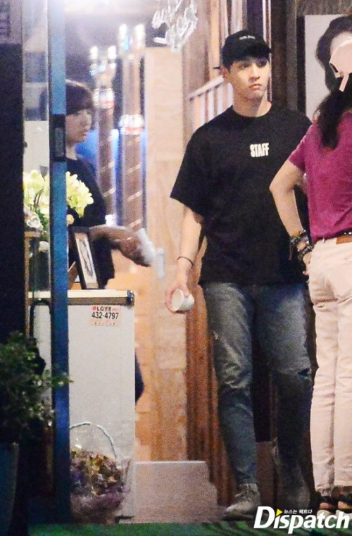 “Họ không thể xác nhận tin đồn hẹn hò vào thời điểm đó, nhưng thực sự cả hai đã đã hẹn hò từ lúc đó. Họ là cặp đôi luôn thích học cách trân trọng nhau mỗi ngày”, bạn thân của Park Shin Hye và Choi Tae Joon tiết lộ.