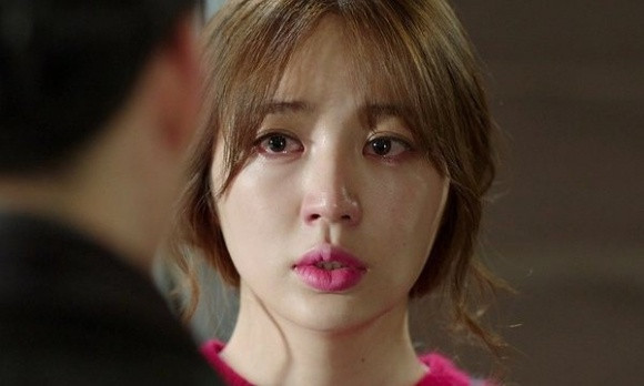 Chong dot nhien dua ra de nghi ve nguoi yeu cu khien vo uat nghen