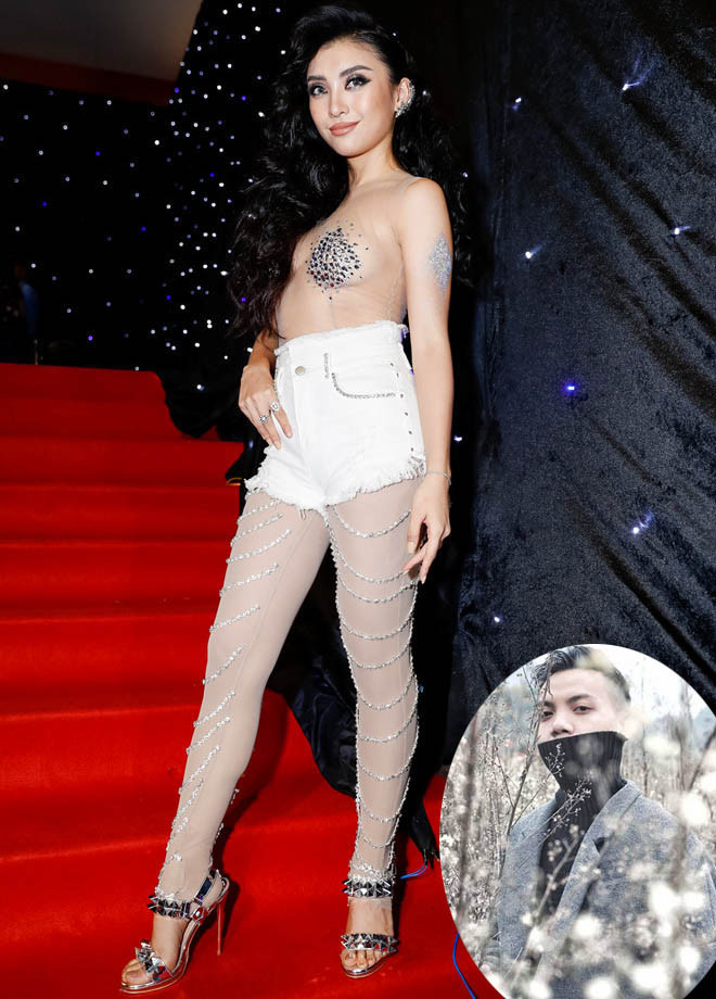 Stylist Nguyễn Anh Tú cũng đưa ra nhận xét.