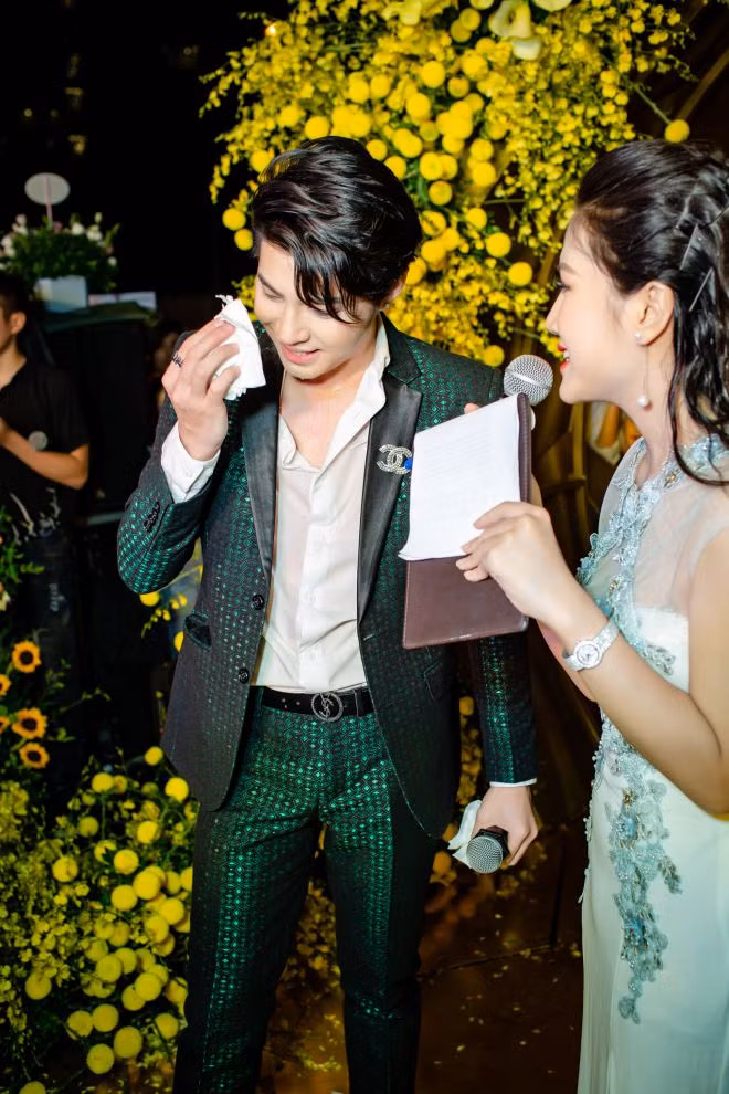 Noo Phước Thịnh cho biết, dù cuộc thi The Voice đã kết thúc nhưng anh vẫn luôn sát cánh cùng các thí sinh trong team. Bất kể lúc nào học trò cần, anh luôn sẵn sàng tư vấn và hỗ trợ họ.