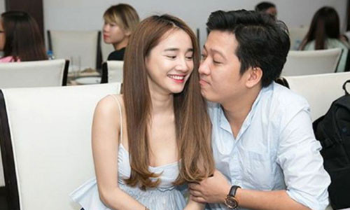 Nhã Phương luôn chọn cách im lặng trước mọi lùm xùm tình cảm của bạn trai.