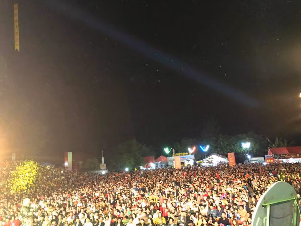 Chiến Thắng chia sẻ ảnh tại một sự kiện anh đi diễn ở Hải Phòng.