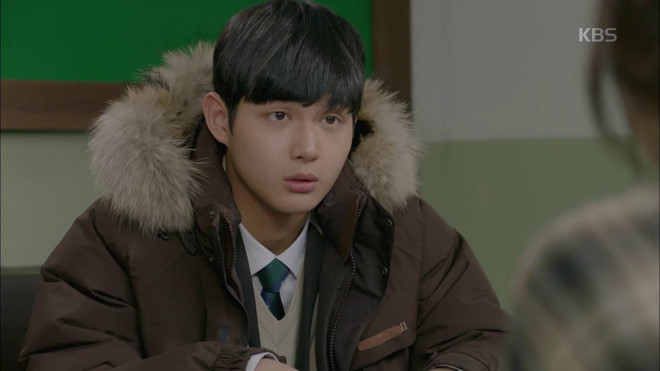 Nam diễn viên 21 tuổi được biết đến rộng rãi qua bộ phim Uncontrollably Fond hợp tác cùng Woo Bin và Suzy.