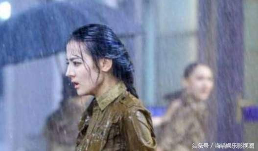 Địch Lệ Nhiệt Ba trong Ma Lạt biến hình kế.