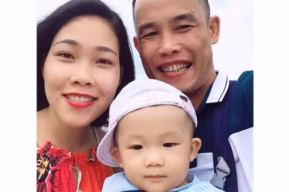 Vo ba to Hiep Ga vay 150 trieu khong tra, xe giay khai sinh cua con-Hinh-9