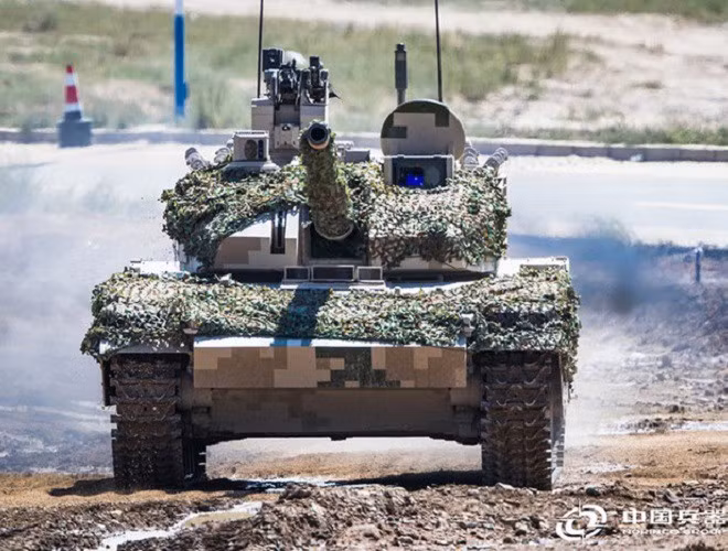 Tuy nhiên cả ba mẫu trên đều là pháo tăng kiểu cũ, khả năng xuyên phá hạn chế. Ví dụ, pháo tăng 105 nòng trơn lắp trên tăng Type-69 mạnh nhất, sử dụng đạn xuyên giáp 59, có khả năng xuyên giáp dày đến 200 mm ở khoảng cách 1.000 mét. Với sức đâm xuyên như vậy, khó có thể xuyên thủng giáp tăng T-72 kiểu cũ, chứ đừng nói là giáp tăng T-90S.