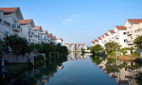 Le hoi sinh vat canh lon nhat Viet Nam tai Vinhomes Riverside-Hinh-6