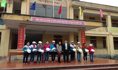 Xe dien Anbico tich cuc huong ung nam ATGT 2016 tren ca nuoc-Hinh-4