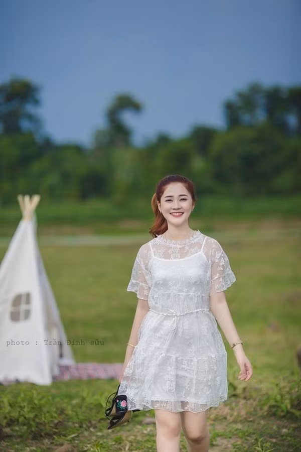 Thảo Phạm chính là thí sinh có màn “lội ngược dòng” vô cùng ngoạn mục của Miss Teen, và hiện tại đang nắm giữ vị trí số 2 trong BXH. Cô gái đến từ Đắk Lắk không có lợi thế về số lượng fan nhưng cô lại biết cách thể hiện bản thân và kêu gọi cộng đồng bình chọn. “Kim Yoo Jung phiên bản Việt” đang chứng tỏ sức hút không nhỏ của mình.