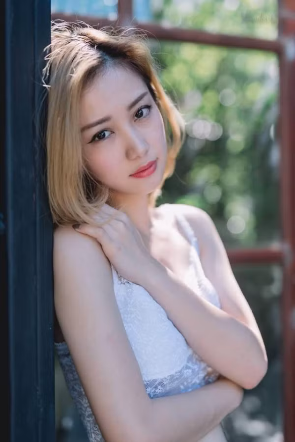 Hiện tại Jun Vũ vẫn đang hoạt động rất tích cực trong lĩnh vực nghệ thuật với vai trò là một người mẫu, diễn viên. Cô tham gia đóng nhiều MV, chụp những bộ ảnh thời trang, ảnh nghệ thuật ở cả Việt Nam và Thái Lan, có lượng fan đông đảo ở cả hai quốc gia này. Khán giả trẻ ở Việt Nam đã từng khá quen mặt Jun Vũ khi cô xuất hiện trong một số MV của các ca sĩ nổi tiếng và một vài bộ phim truyền hình ăn khách. Còn ở Thái, hình ảnh của Jun Vũ thường xuyên xuất hiện trên các trang tạp chí dành cho giới trẻ và thời trang.