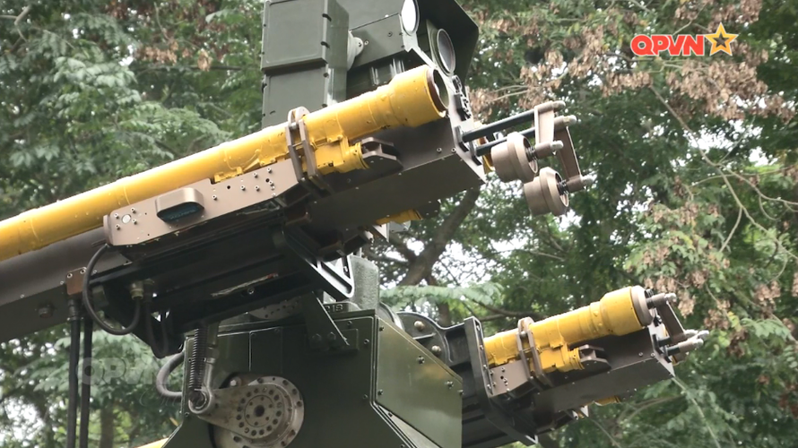 Như đã báo cáo, tổ hợp tên lửa phòng không tự hành tầm thấp này có thể sử dụng MANPADS Igla-S tiên tiến hơn nhiều thay vì loại Strela-2M cổ điển, tên lửa mới có khả năng bắn trúng mục tiêu ở cự ly lên tới 6 km.