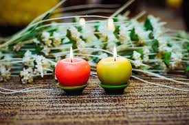 Hương liệu trong nến thơm đa phần là hóa chất phức tạp, có khả năng chứa thành phần không có lợi cho sự phát triển thai nhi.