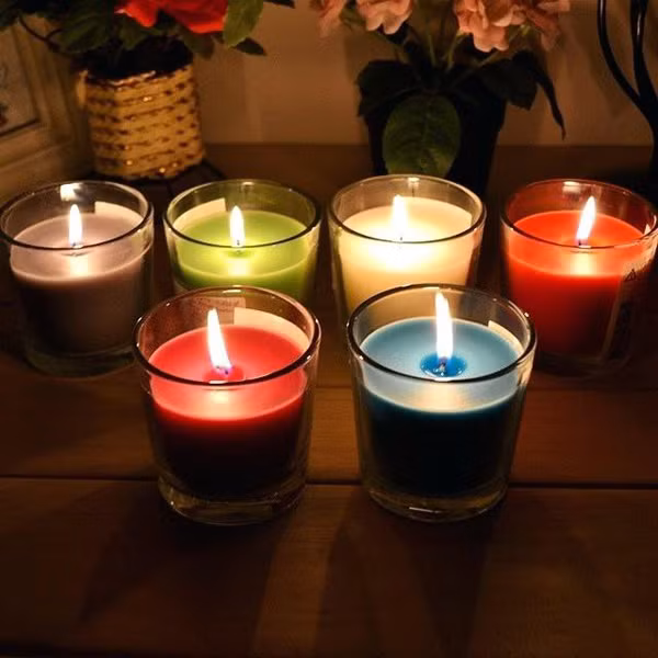 Nến thơm. Nến thơm với quảng cáo giúp ngủ ngon được nhiều người ưa dùng. Tuy nhiên, chuyên gia sức khỏe lại khuyên không nên lựa chọn sản phẩm này khi mang thai.