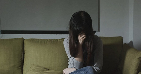 Di ve sinh, nguoi phu nu het hon vi tu cung roi ra ngoai