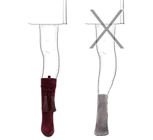 Giống như quần áo, chọn bốt cần theo từng dáng người. Chẳng hạn, nếu bạn sở hữu đôi chân không thẳng, chọn bốt ngắn đến mắt cá chỉ khiến khuyết điểm cơ thể càng lộ rõ.